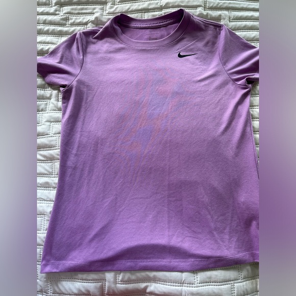 Nike Dri-fit tee - Picture 1 of 3